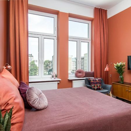 Barbacan Suites - Old Town Apartments - By Upstairs Krakow Ngoại thất bức ảnh