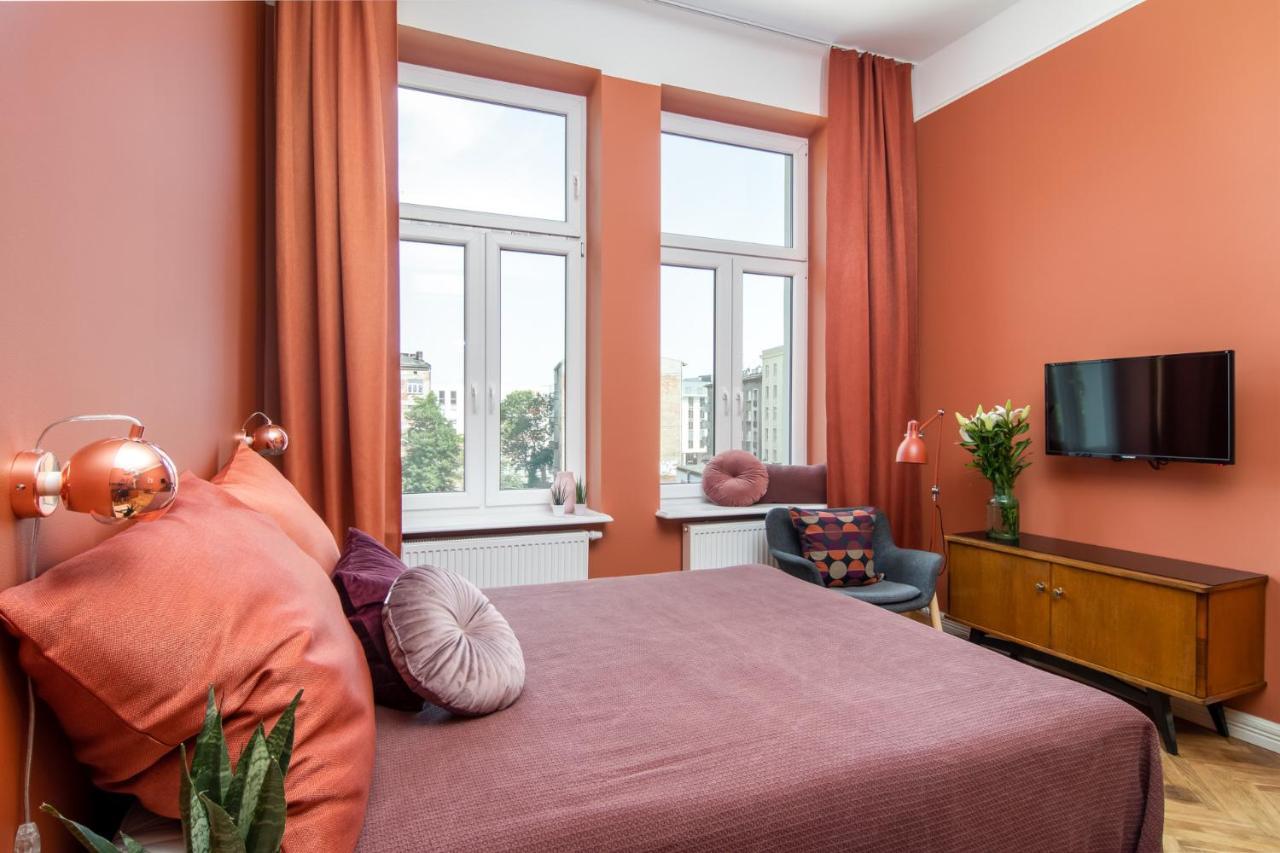 Barbacan Suites - Old Town Apartments - By Upstairs Krakow Ngoại thất bức ảnh