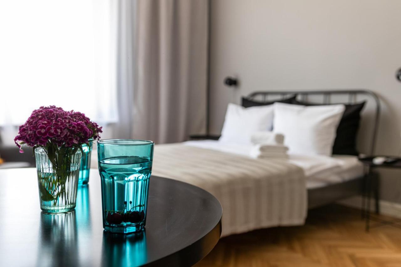 Barbacan Suites - Old Town Apartments - By Upstairs Krakow Ngoại thất bức ảnh