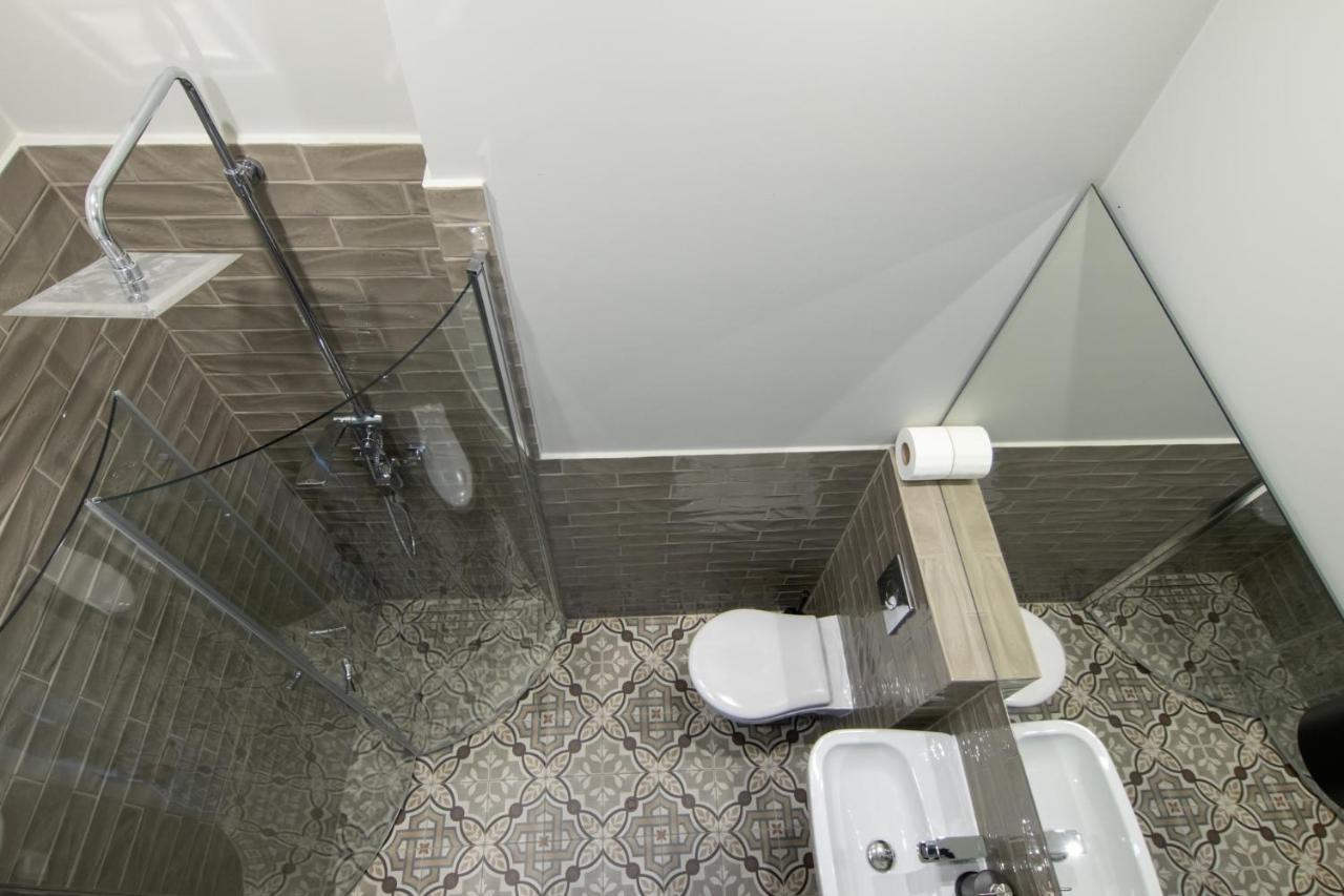 Barbacan Suites - Old Town Apartments - By Upstairs Krakow Ngoại thất bức ảnh